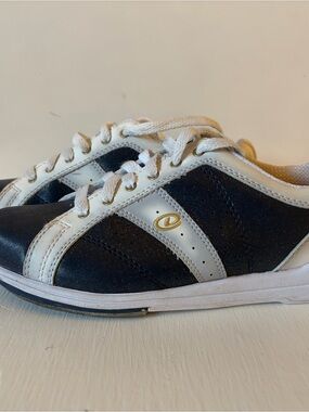 Dexter Navy and White Athletic Sneakers